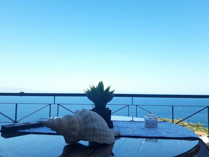 Sea And Sky Infinity Blue Apartment Gytheio Exterior foto